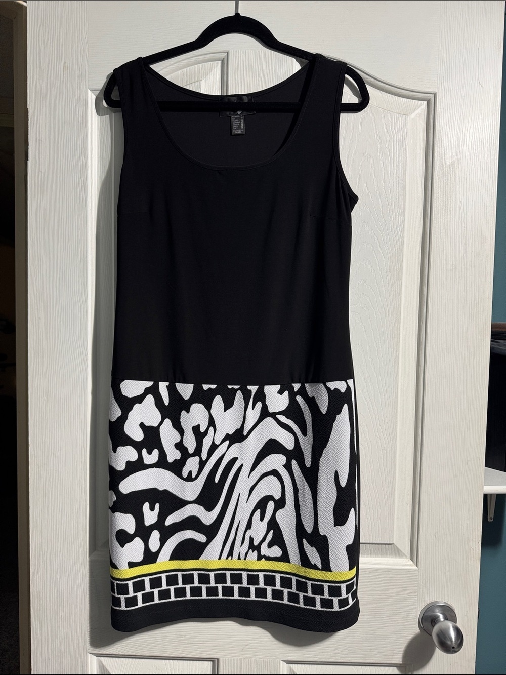 NWOT Frank Lyman Sleeveless Sheath Dress 14 Black White Abstract Canada
